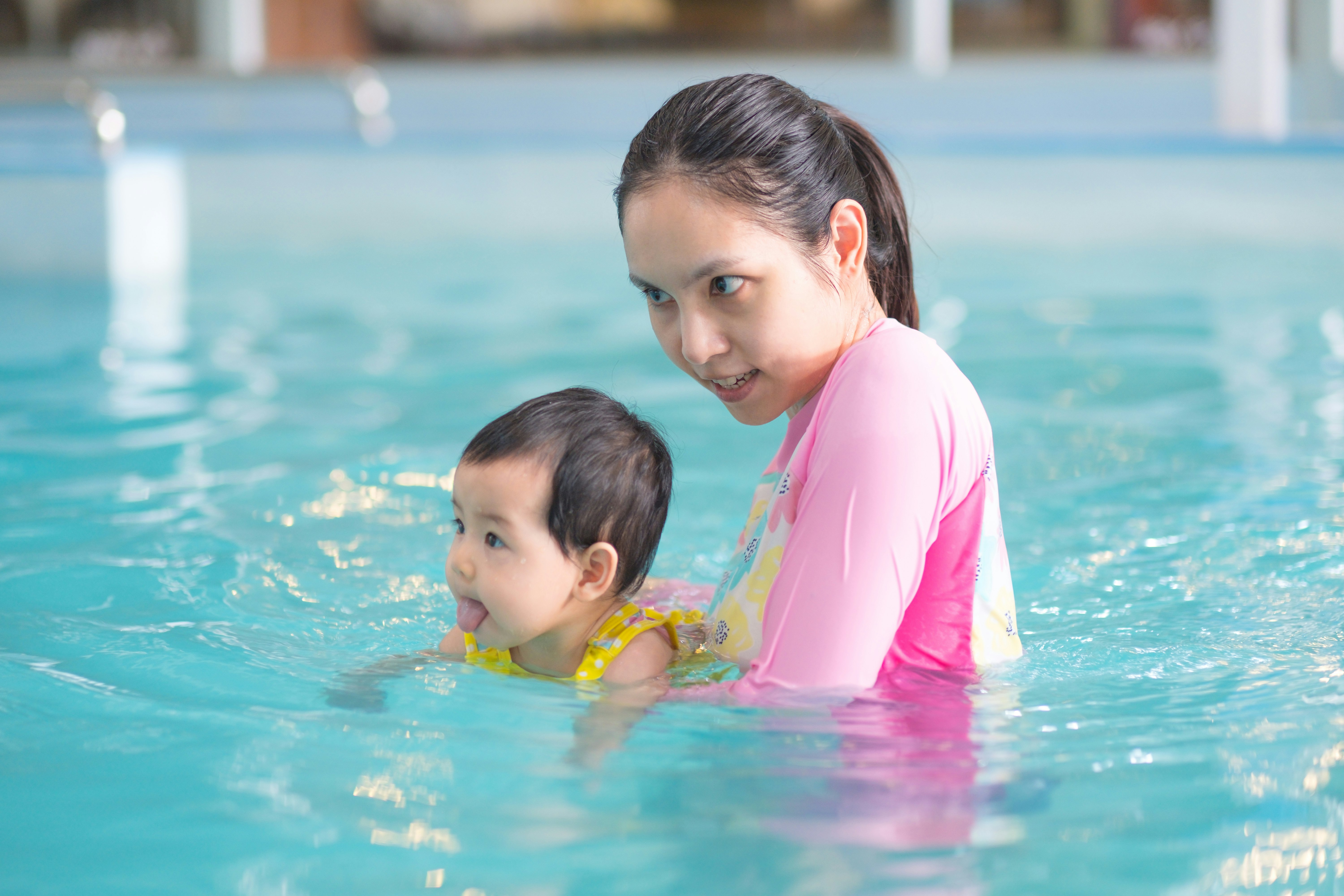 How To Teach Your Baby To Hold Their Breath Underwater According