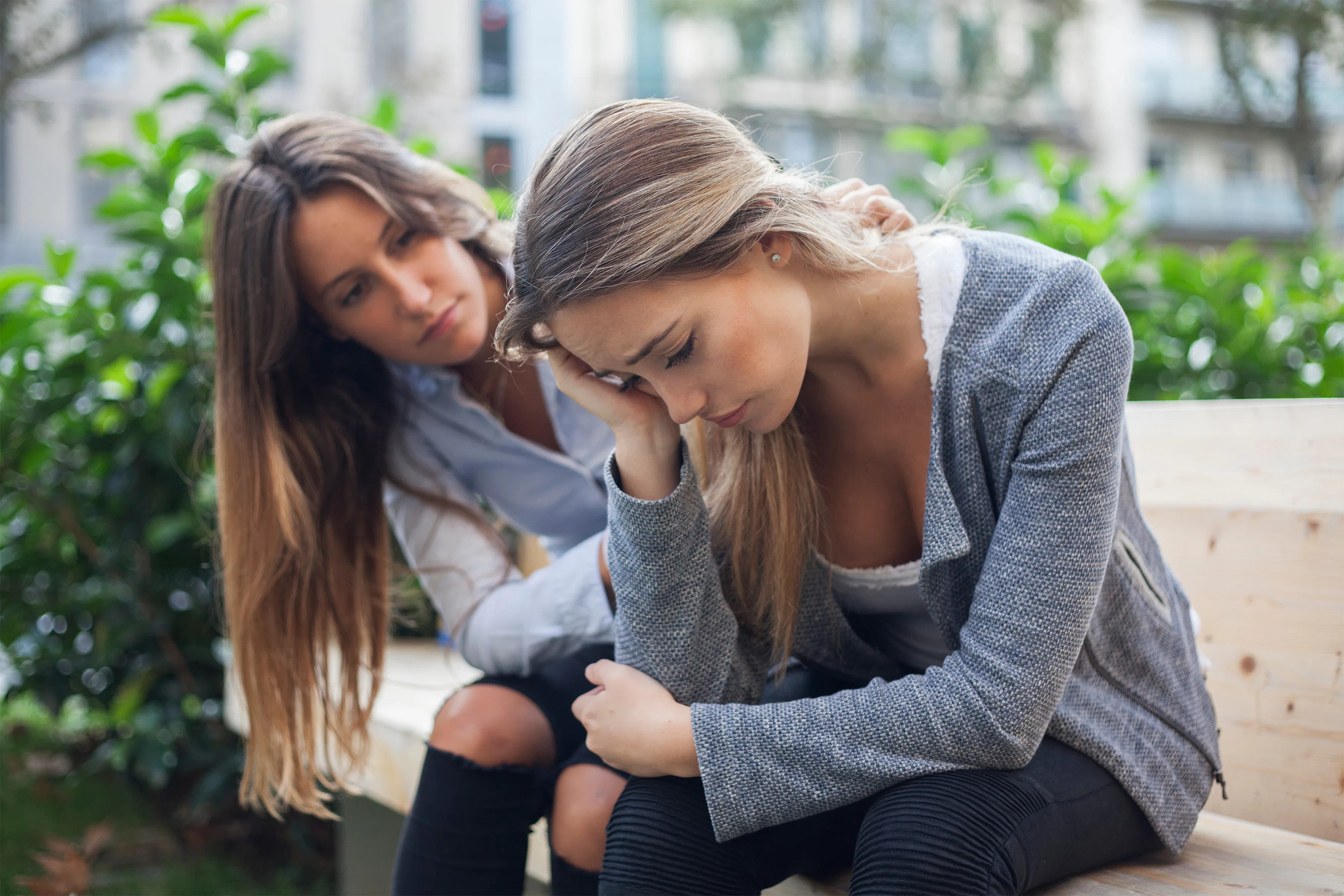If You Catch Your Friend’s Partner Cheating, Here’s What To Do Next