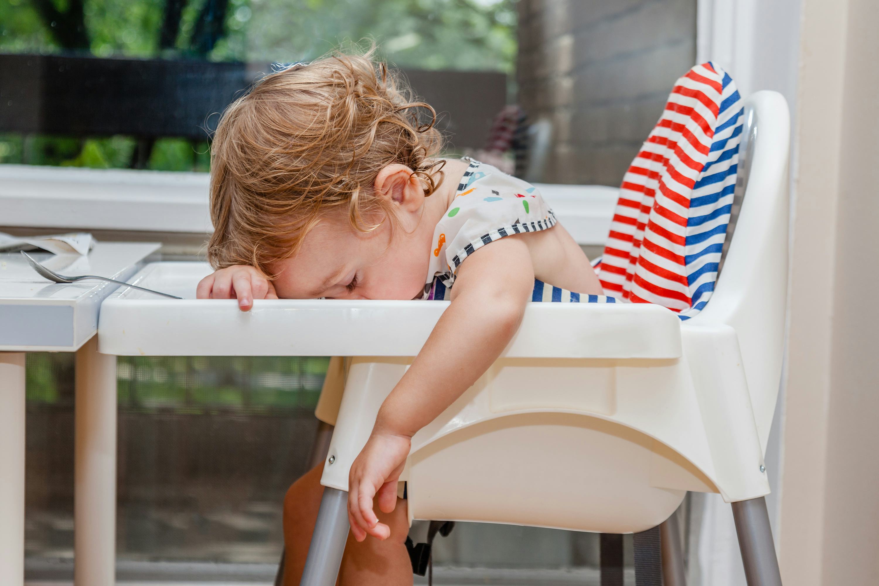 Why Do Babies Fall Asleep While Eating Explaining Those Little Food Comas