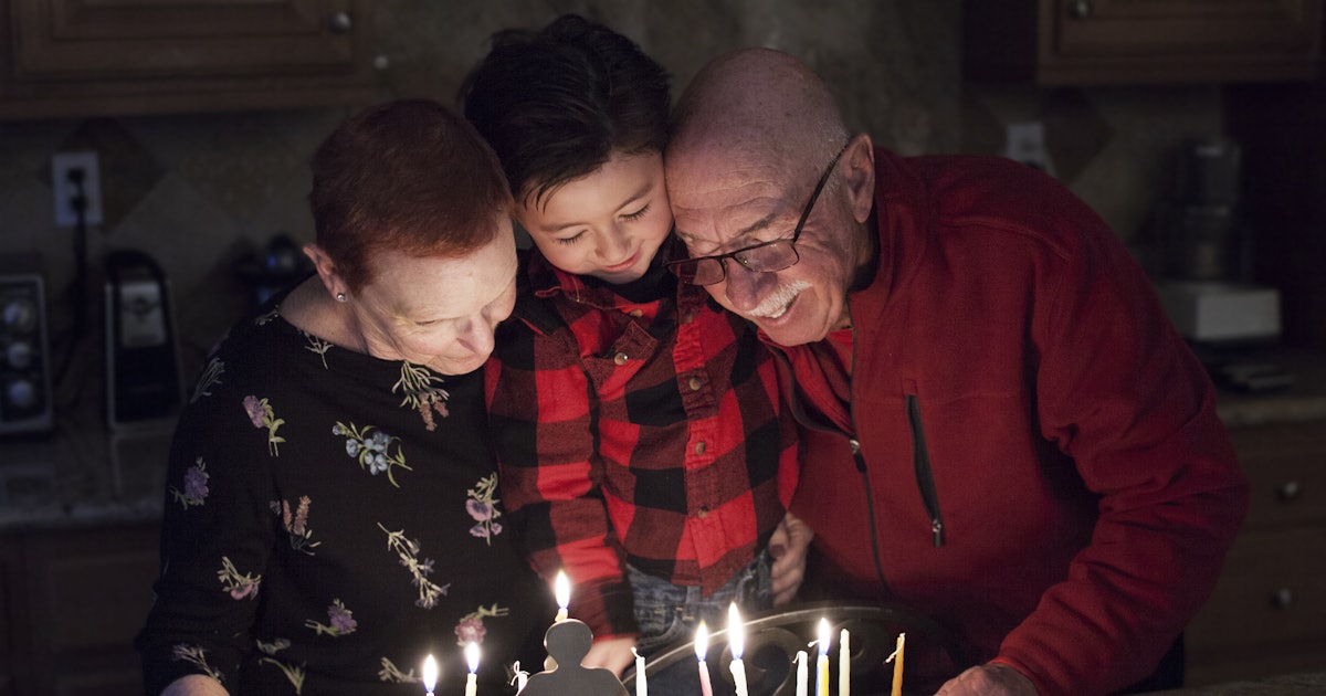 10 Hanukkah Family Traditions To Start This Year