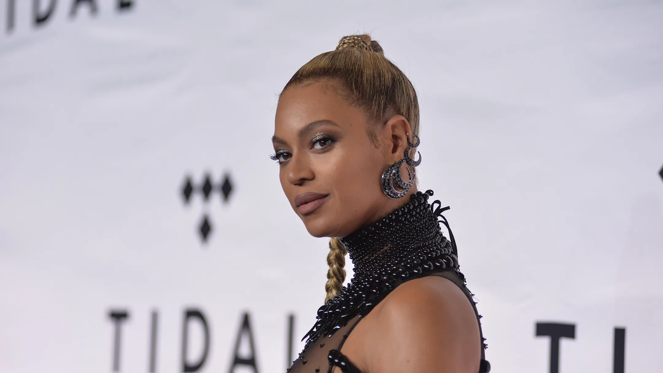Beyoncé, Country Music, and Race: Conversation Starter or Career Suicide?