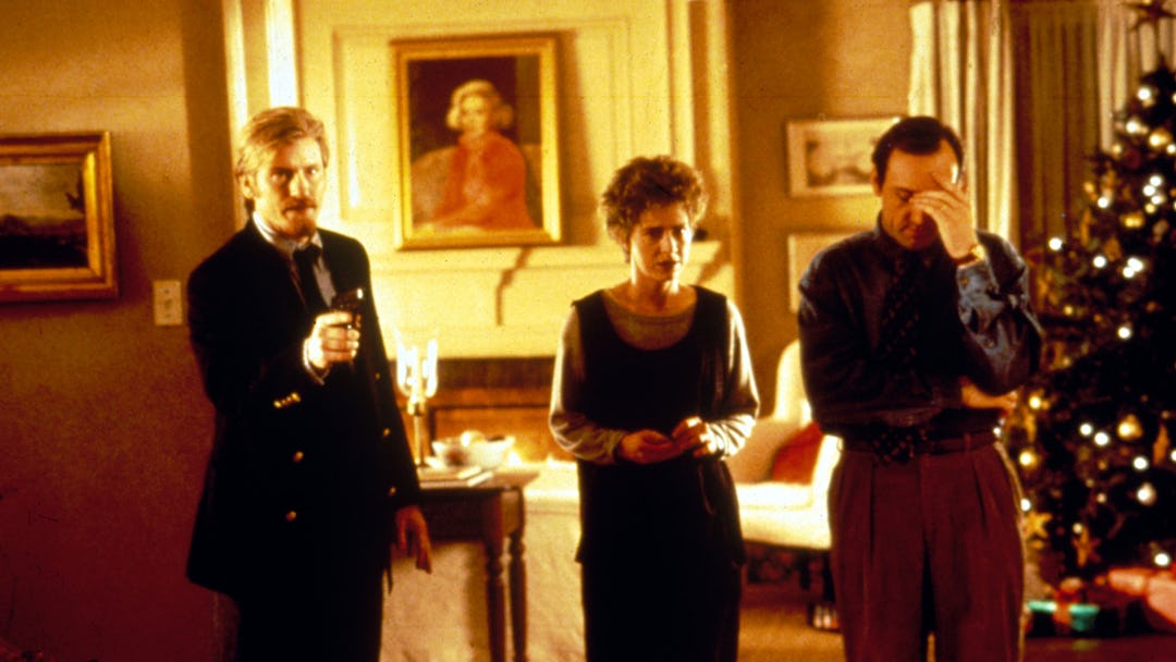 Hostile Hostages (The Ref),  Denis Leary,  Judy Davis,  Kevin Spacey