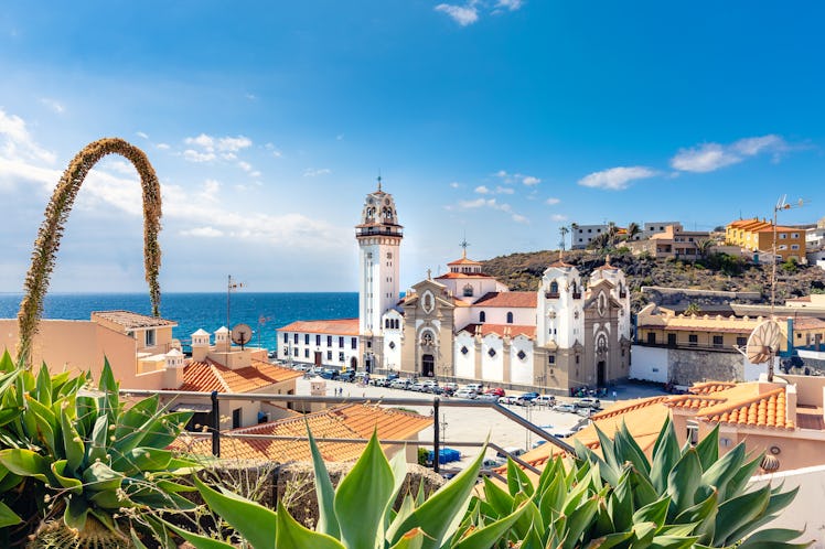 Dollar Flight Club's Dec. 5 Deal To Tenerife, Spain will cut back on costs, but not experiences.