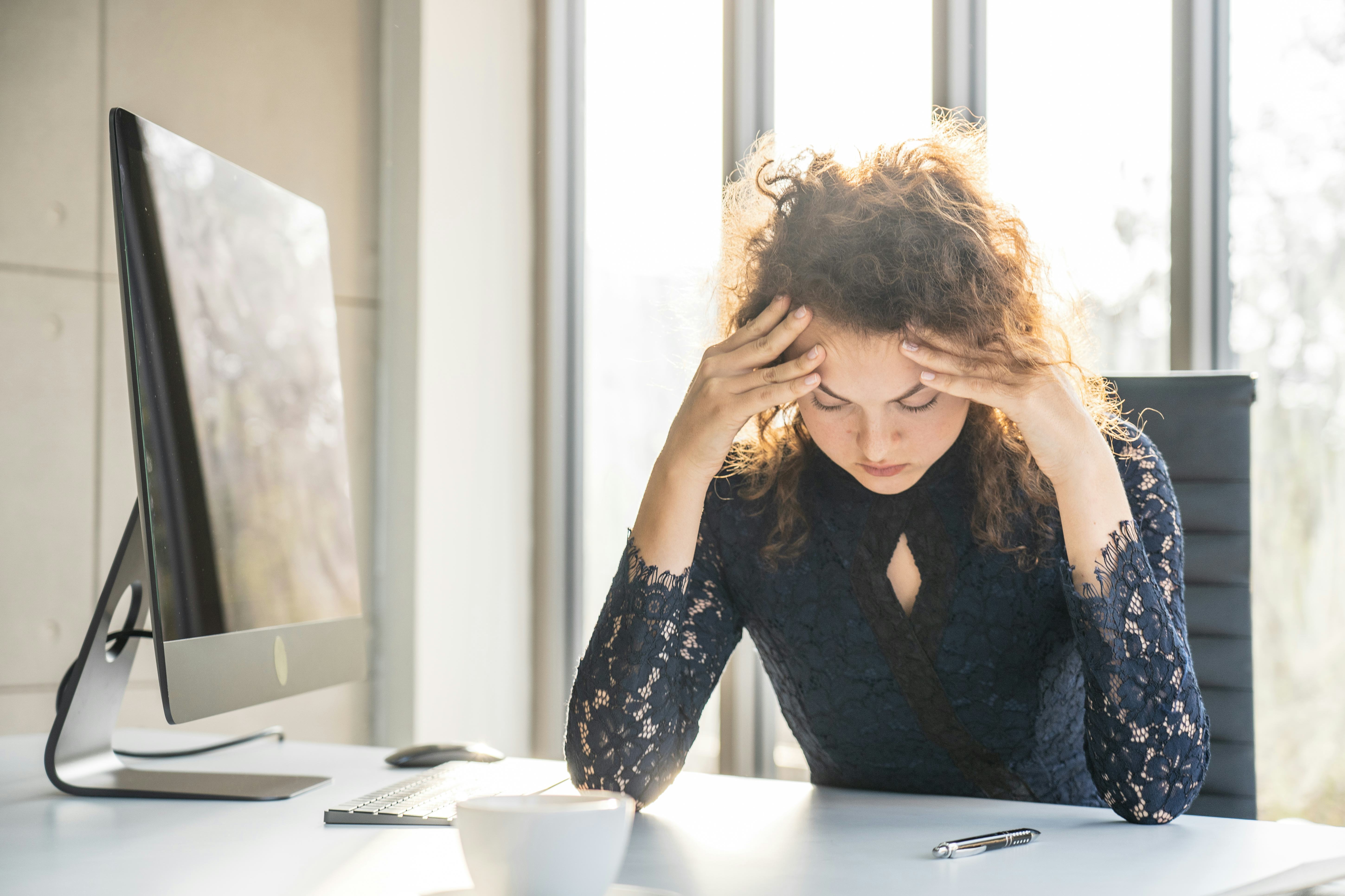 What Does Gaslighting At Work Look Like? An Expert Explains How To Spot