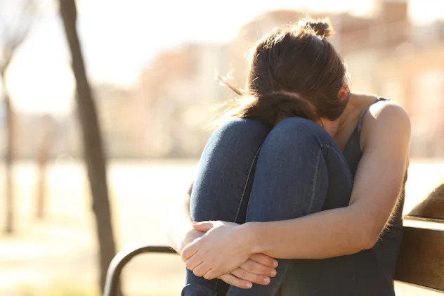 Depression 11 Early Warning Signs Of Depression Experts Say To Watch Out For