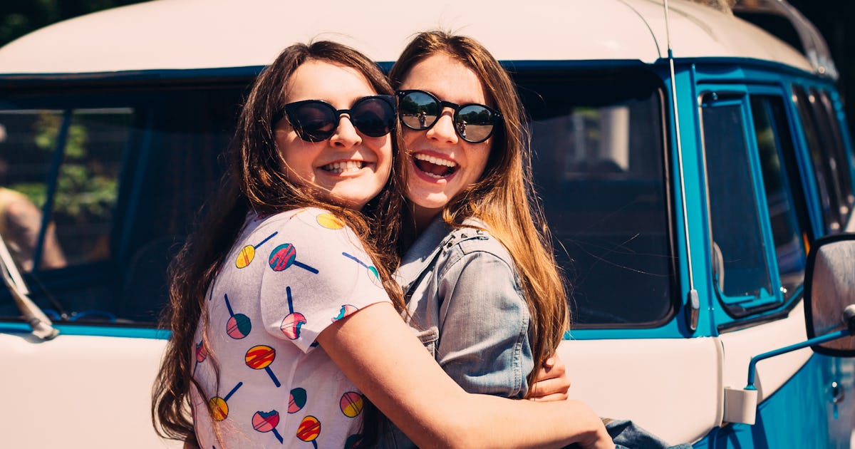 25 Cute Comments To Leave On Your Sister's Instagram, Because She Always Slays 25 Cute Comments To Leave On Your Sister's Instagram, Because She Always Slays