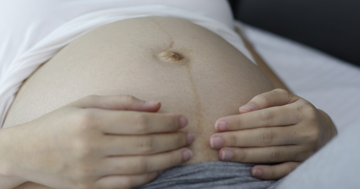 Does An Innie Belly Button Pop Out During Pregnancy? It Can Come As