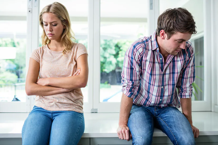How To Tell You're Making Someone Feel Uncomfortable Through Their Body ...