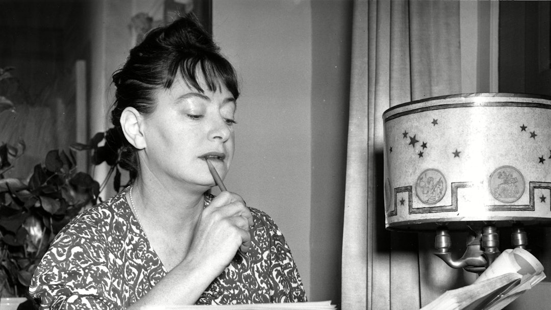DOROTHY PARKER Dorothy Parker is shown at the typewriter on