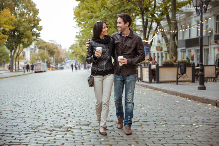 First Date Connection If You Want To Feel A Connection On A First Date, Try These 9 Tips