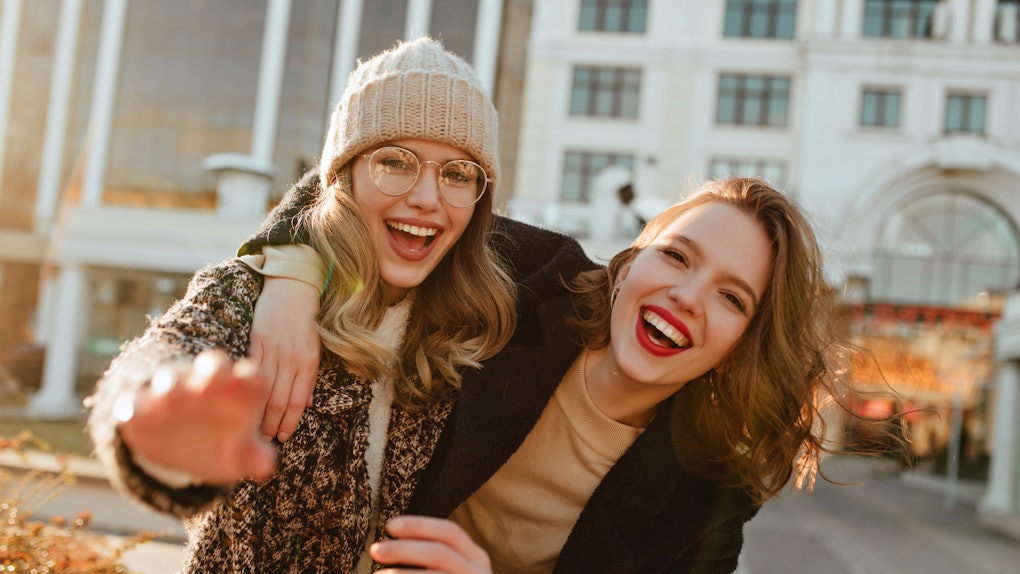 تفسير رؤية الصديق في المنام