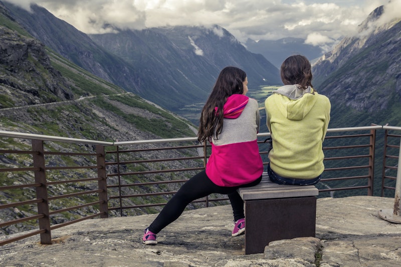 14 Little Ways To Help A Friend Going Through A Bad Breakup