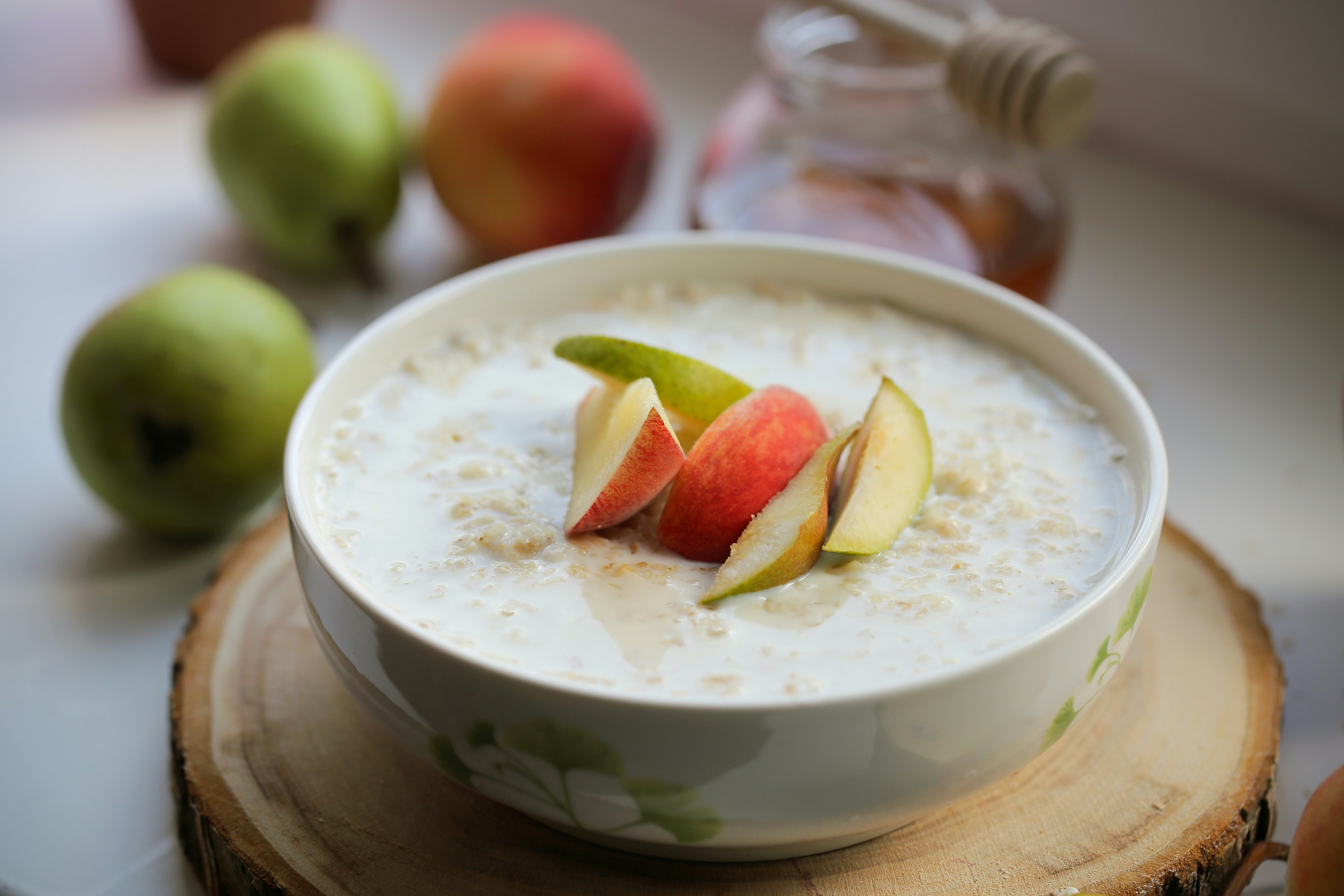 How To Make Instant Oatmeal Taste Good When You Don't Have Much Time To