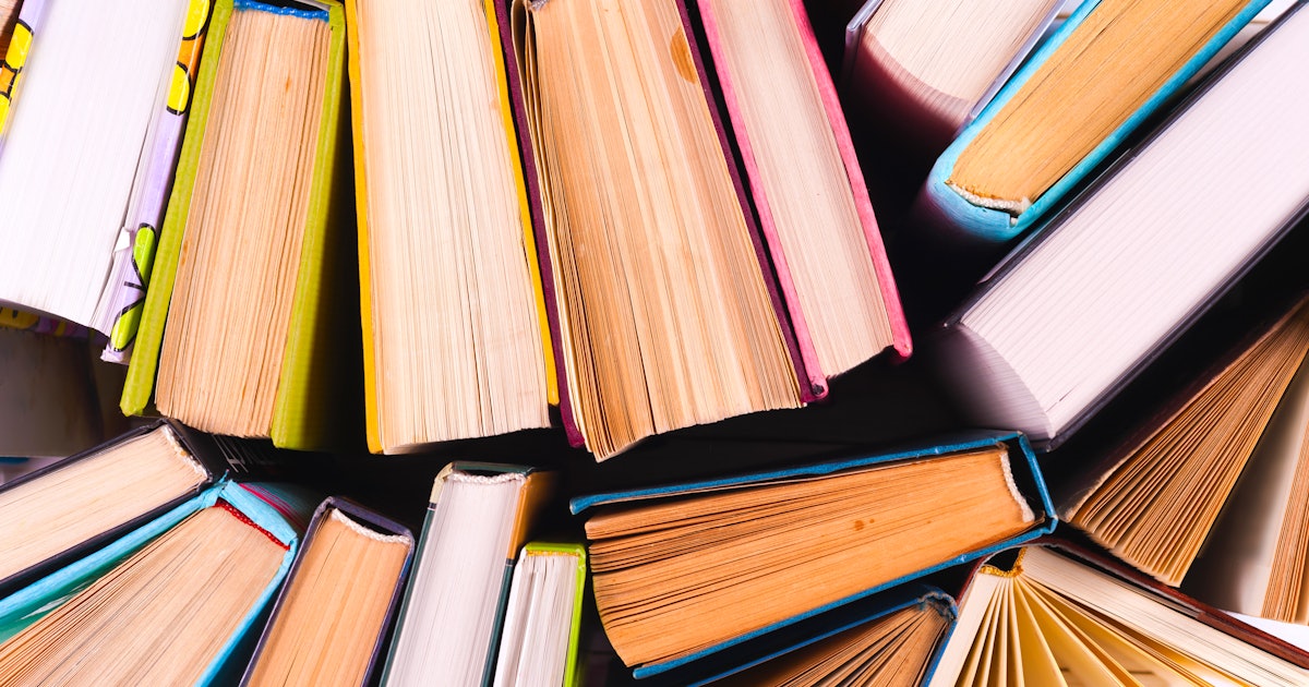 14 Online Book Clubs You Can Join Right Now 14-online-book-clubs-you-can-join-right-now