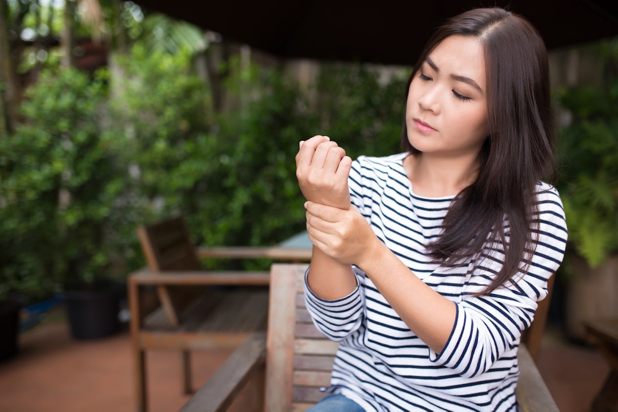 Why Is My Arm Asleep? 6 Reasons Your Limbs Go Numb When You're Sleeping