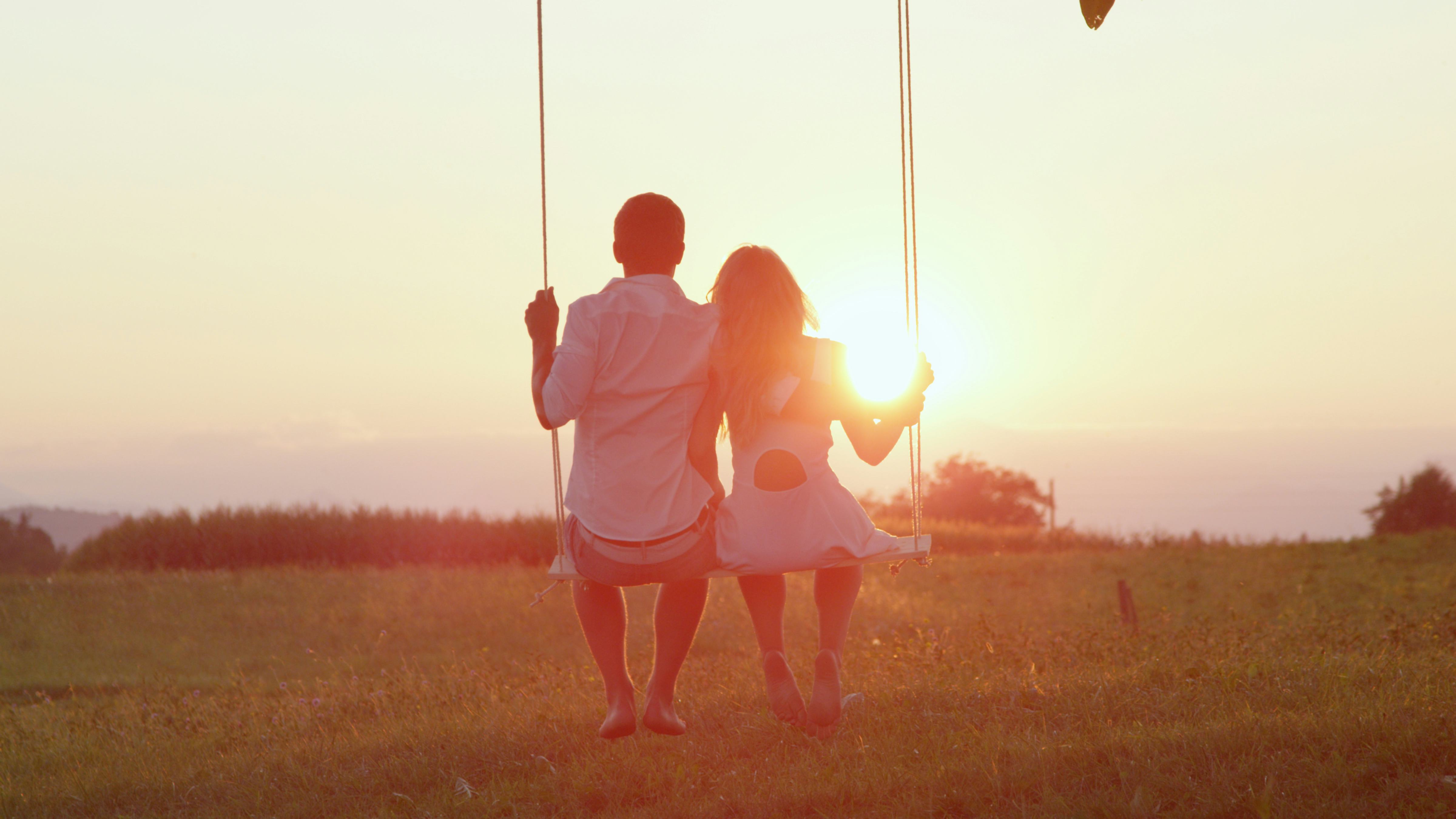 4 Types Of Silence That Are Bad For Your Relationship