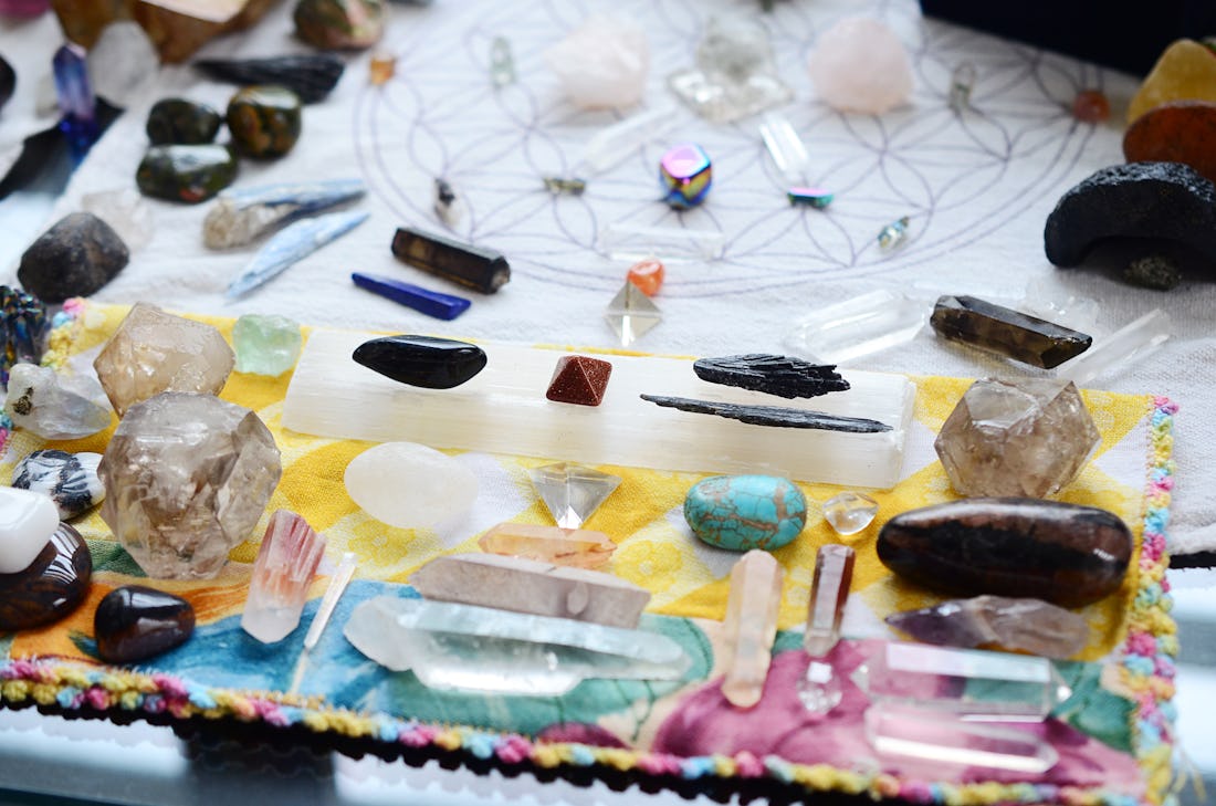 How To Charge Crystals & Set Your Intentions When You Meditate With Them