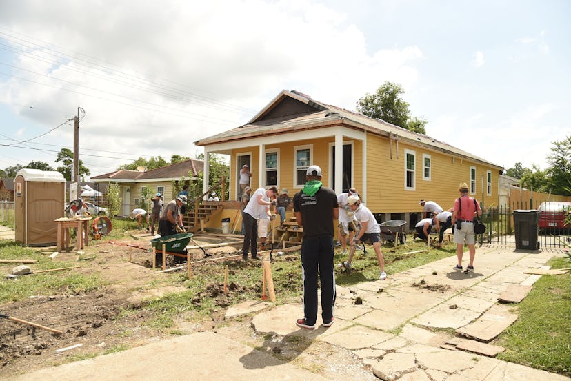Atmosphere during Bluegreen Vacations and New Orleans area Habitat for Humanity construction of a ho...