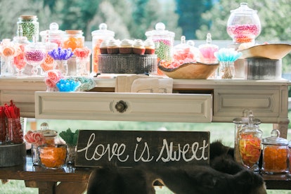 wedding dessert and wedding cake candy