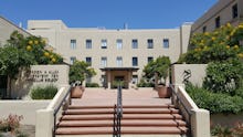 molecular biology lab CalTech center view