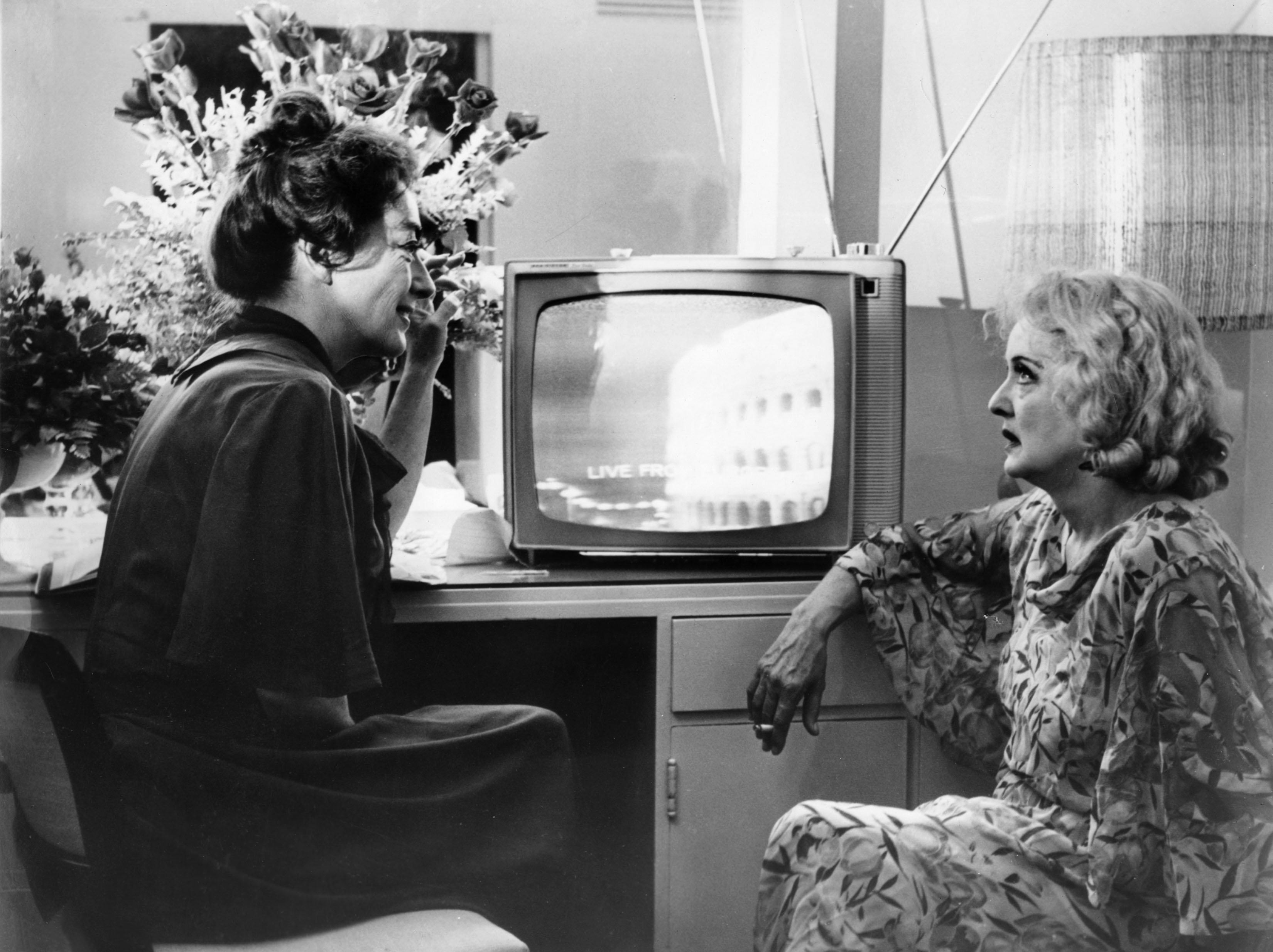 Bette Davis, Joan Crawford