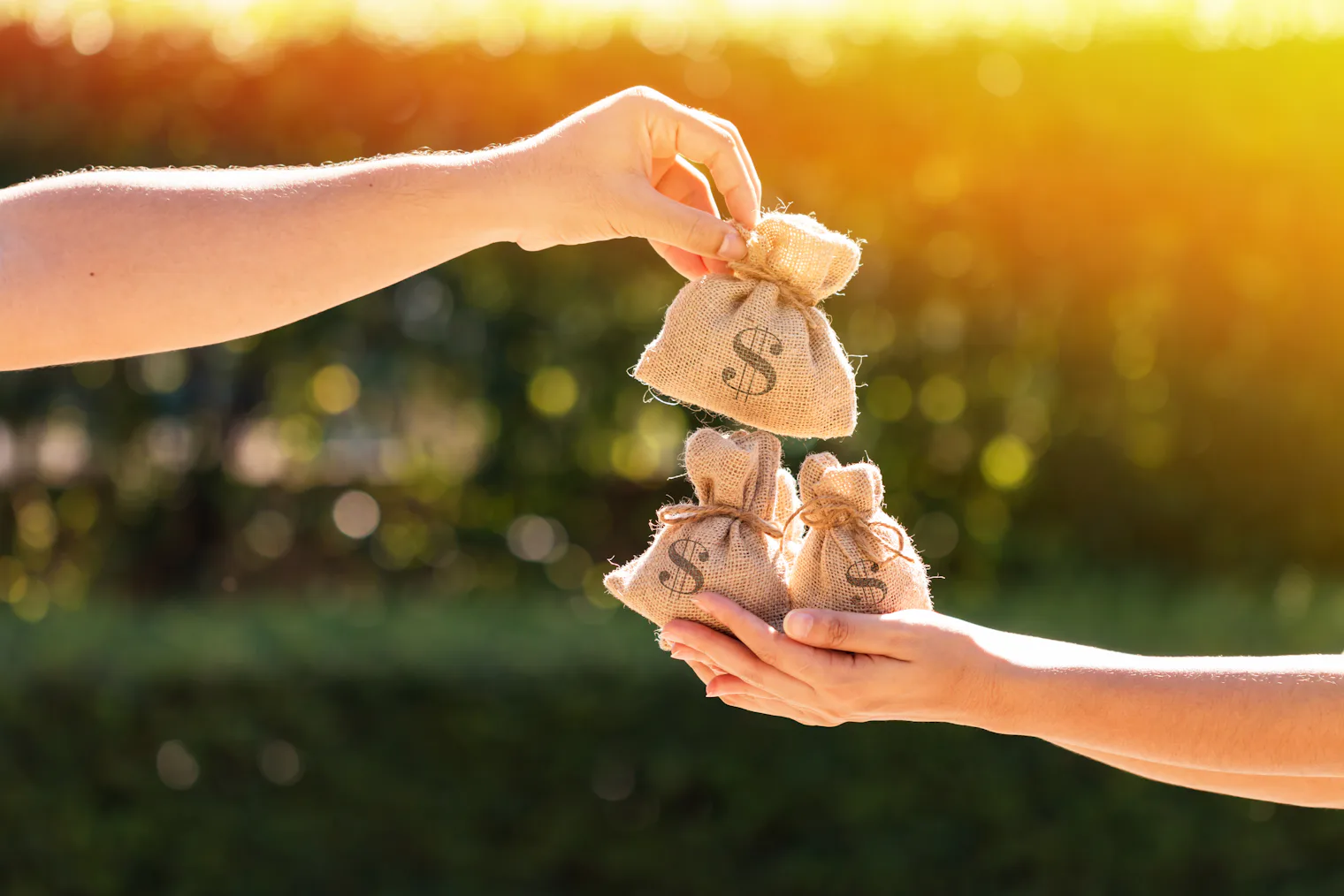 Wedding Plus One Etiquette: 12 Rules You Must Know About Bringing A Guest