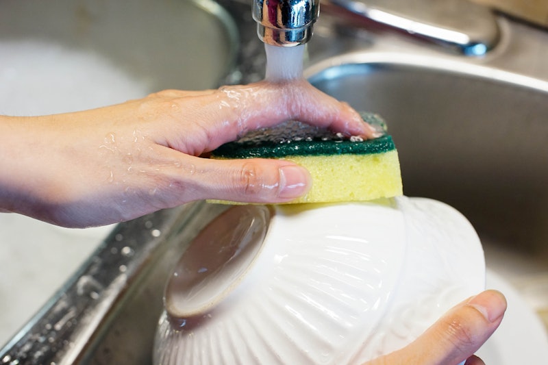 How Often Should You Change Your Kitchen Sponges? Guys, There's