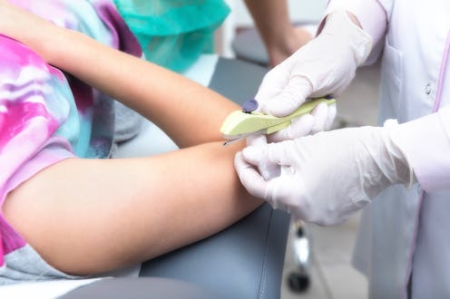 Gynecologist hormonal contraception, implant for hormonal contraception