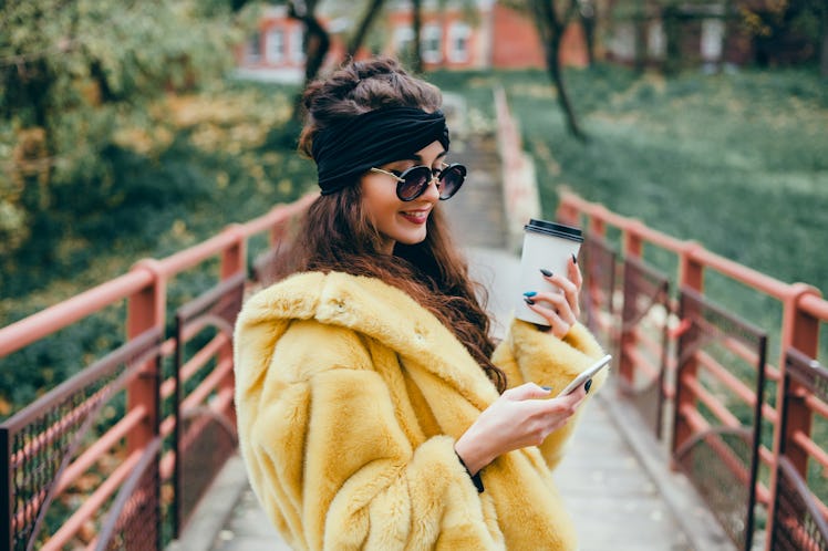 These Valentine's Day texts for your long-distance partner will surely warm their heart.