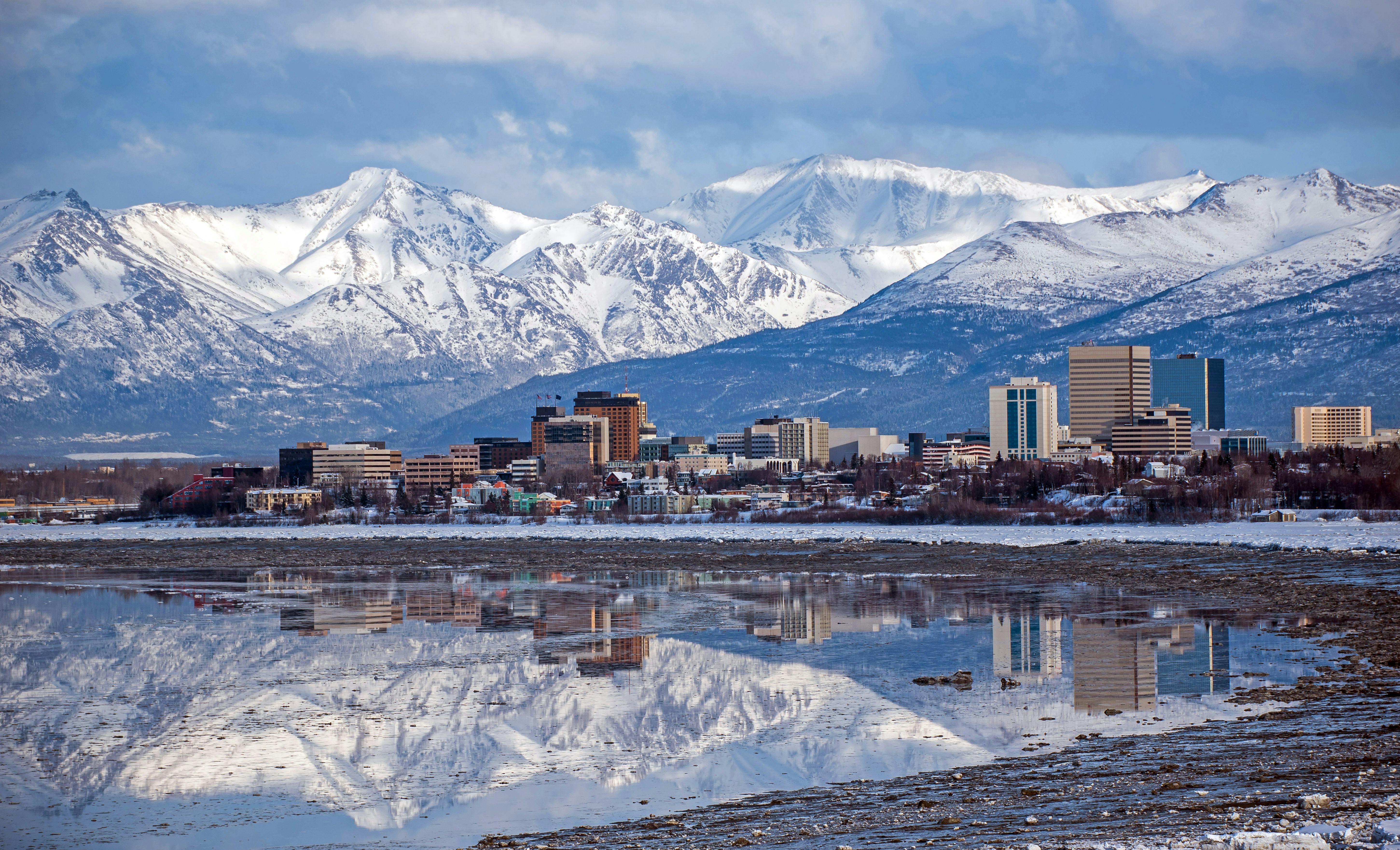Dollar Flight Club's Jan. 31 Deals To Alaska can save you over half-off the standard price.