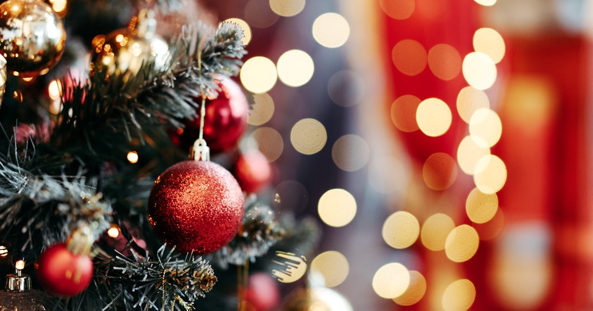49 Christmas Zoom Backgrounds That Even Santa Claus Himself Would Approve Of