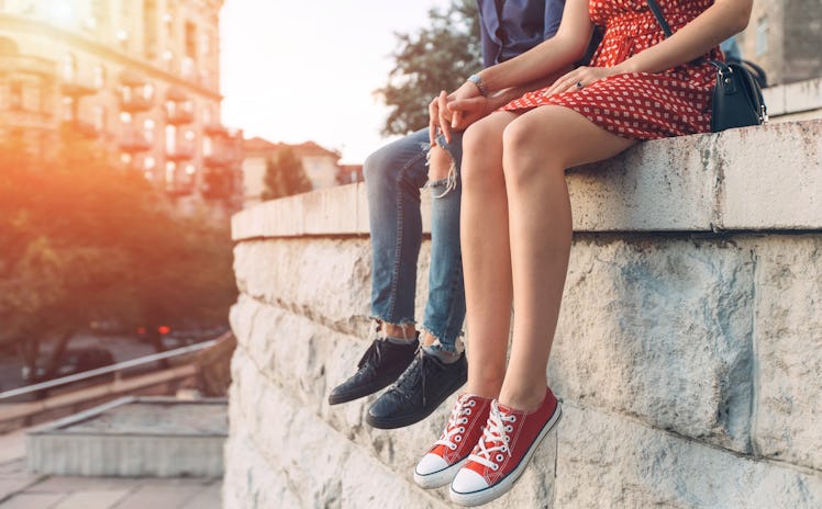 Here's how to maintain a healthy relationship if you have depression.