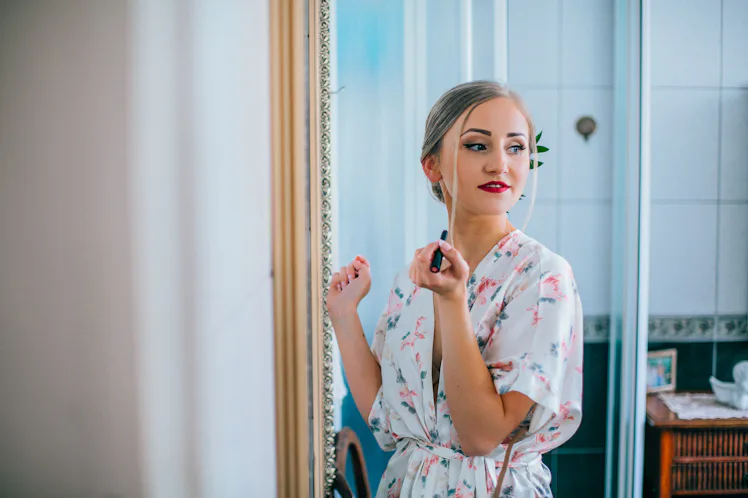 If You Put Too Much Pressure On First Dates, Here's How To Dial It Down