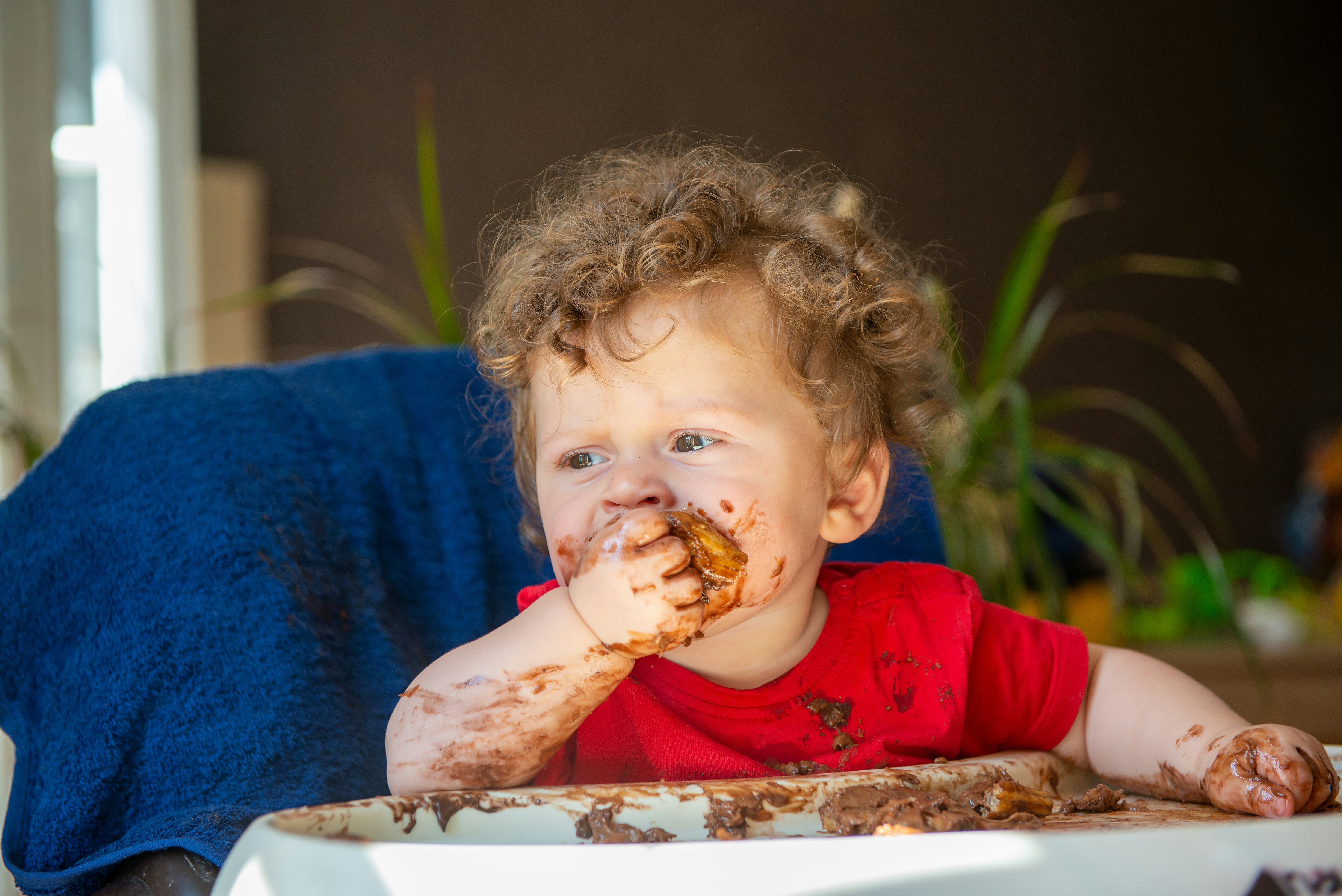Why You Should Let Babies Make A Mess When They Eat