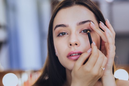 Here are eyeliner and mascara tips for sensitive eyes, straight from experts.