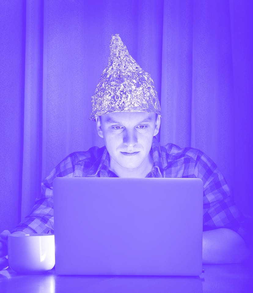 tinfoil hat against mass media