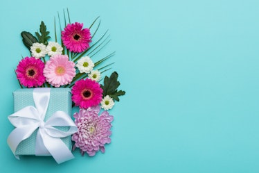 15 Mother’s Day Zoom Backgrounds to kick off the holiday