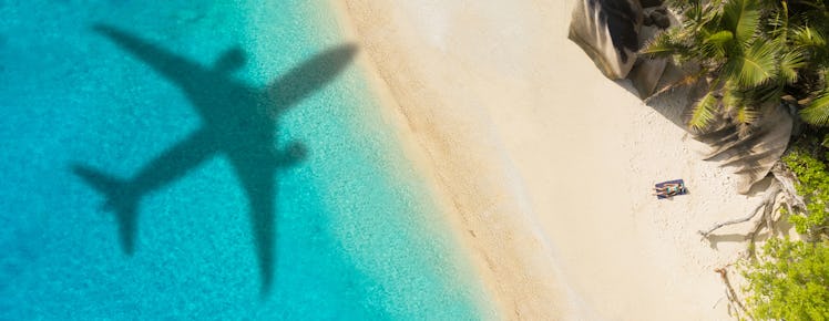 Here's what experts say about flying in the summer during the coronavirus pandemic.
