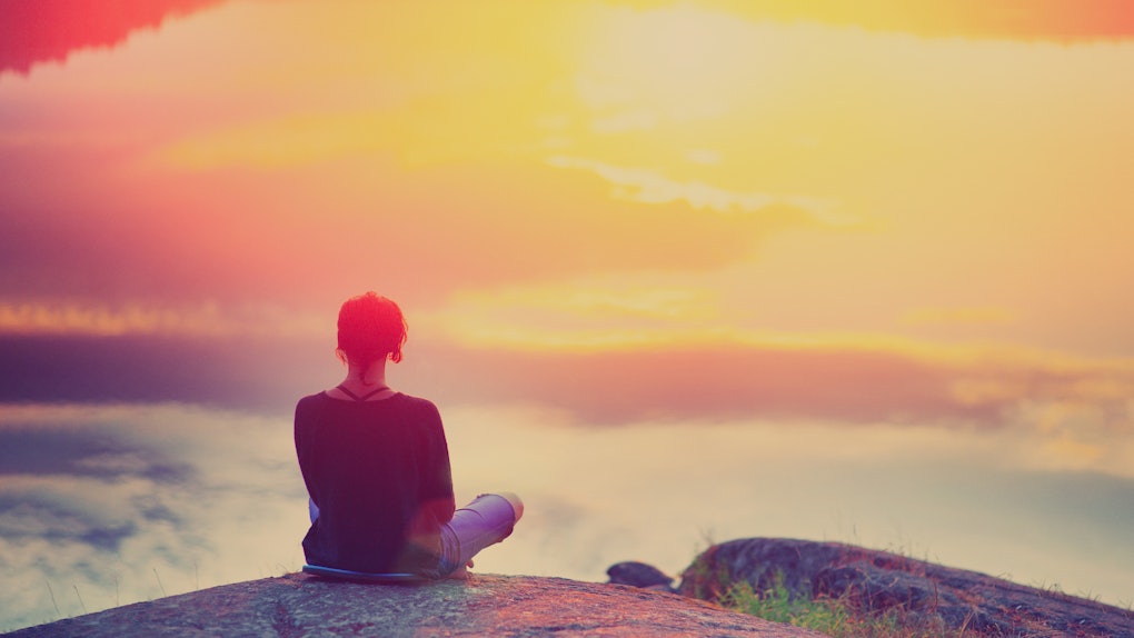 The Spiritual Meaning Of The August 2020 Full Moon Focuses On Unity