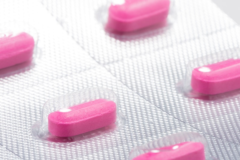 Benadryl pills linked to death and TikTok trend.