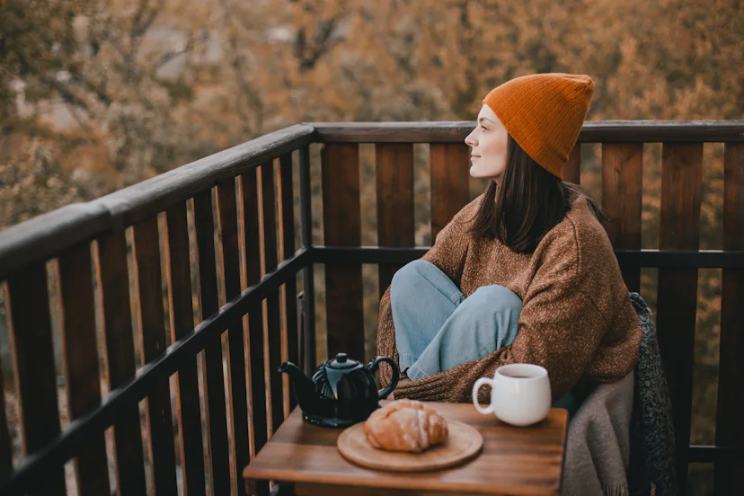 Fall Dislike Fall Anxiety Is Definitely A Thing — But What Does It Entail?