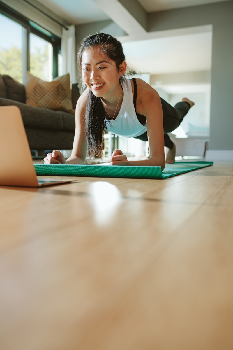 Trainers love these Pilates ab exercises for strengthening the core.