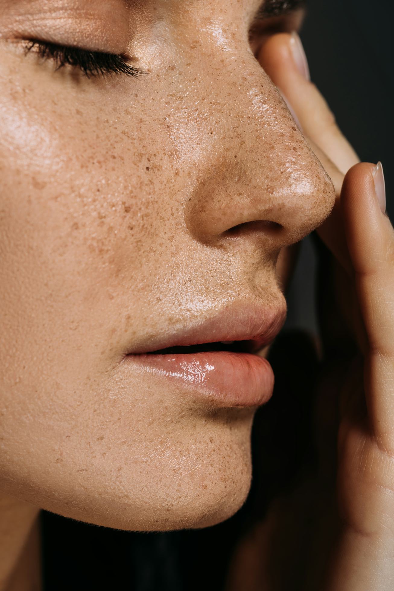 This fake freckles makeup trick from TikTok makes them look way more real, thanks to the softness.