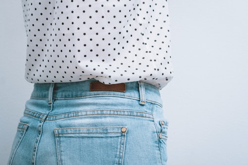 Are Tight Jeans Bad For Your Vaginal Health? Experts Weigh In