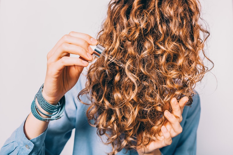 How To Apply Hair Serum Like A Professional Stylist