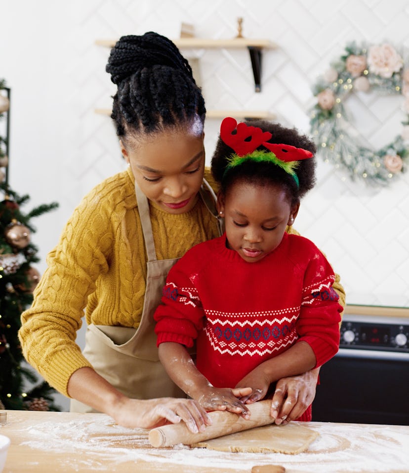 These DIY ornaments for kids are so perfect.
