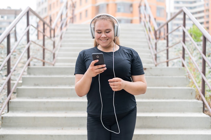The health benefits of going on a "hot girl walk," the mood-boosting workout going viral on TikTok.