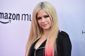 Avril Lavigne's Best Songs: From 'Sk8er Boi' to 'Bite Me