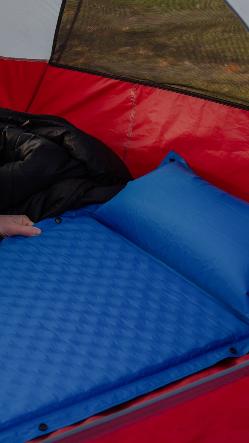 Best sleeping pads: inflatable vs. closed-cell comparisons