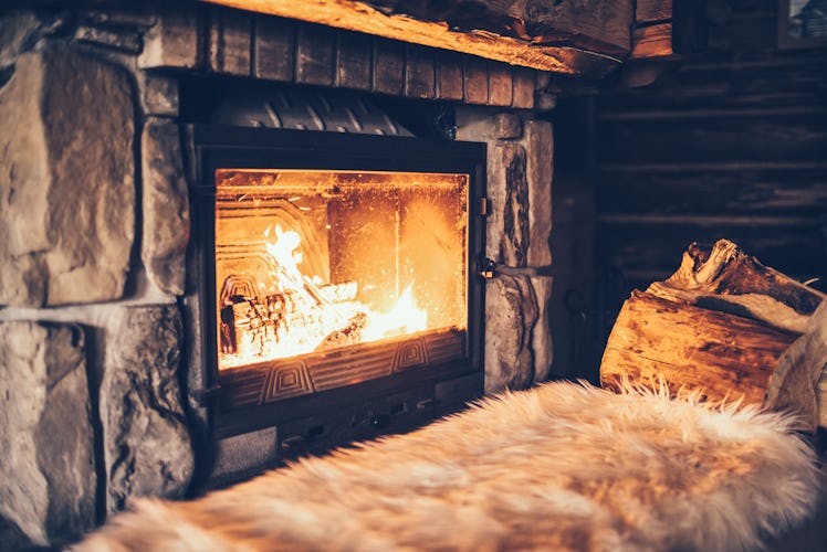 These fireplace Zoom backgrounds include the coziest scenes.